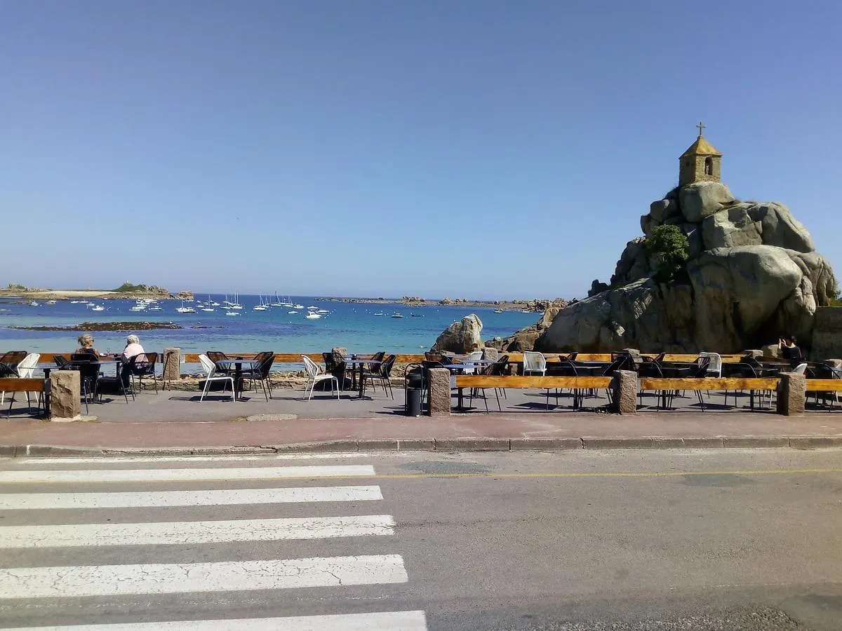 Grand Hotel De Port Blanc Penvénan Frankrijk