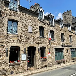 Du Chateau - Originals Boutique *** Dinan
